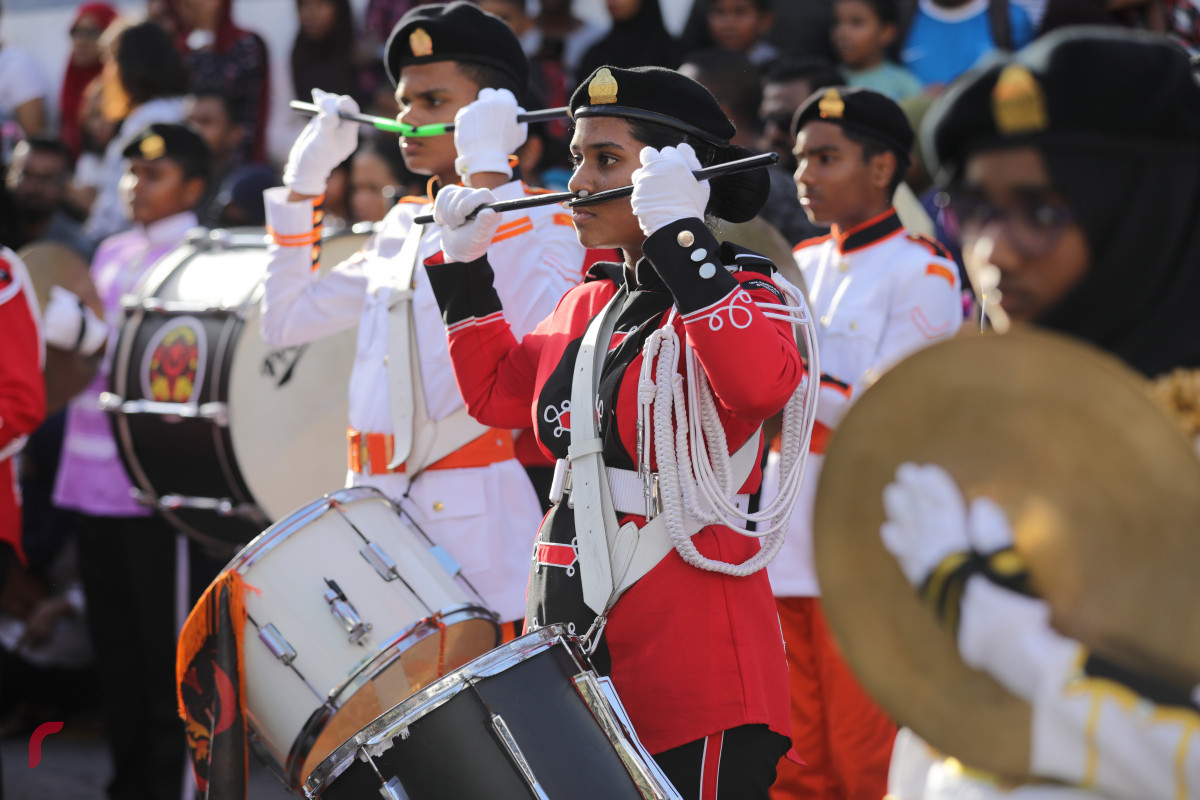 27 ޖުލައި 2019 --މިނިވަން ދުވަހުގެ ރަސްމީ ހިނގާލުމުގެ ތެރެއިން، ސްކޫލް ތަކުގެ ބޭންޑް-- ފޮޓޯ: ޝުއައިބް މުހައްމަދު