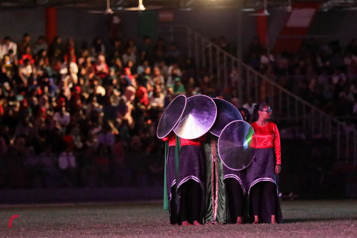 26 ޖުލައި 2019 --މިނިވަން ދުވަހުގެ ރަސްމީ ޕެރޭޑުގެ ހަރަކާތްތައް، ގަލޮޅު ދަނޑުގައި ބޭއްވި ޕެރޭޑް ޝަރަފްވެރި ކޮށްދެއްވީ ރައީސުލް ޖުމްހޫރިއްޔާ އިބްރާހިމް މުހައްމަދު ސޯލިހް-- ފޮޓޯ: ޝުއައިބް މުހައްމަދު