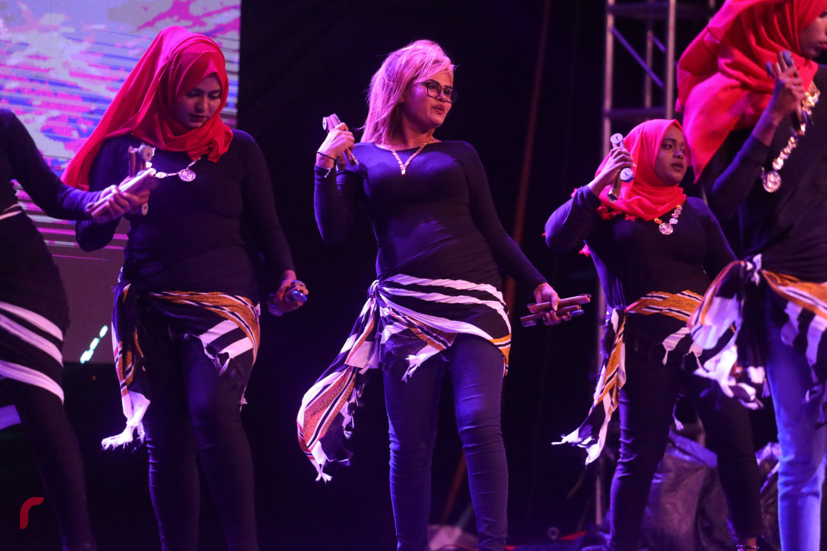 12 އޮގަސްޓު 2019/ހއ.ހޯރަފުށި --ހޯރަފުށީގެ ބޭންޑް އެއް ކަމުގައިވާ މާރަނަ ބޭންޑް ވެސް ވަނީ ޝޯގައި ހަރަކާތް ހުށައަޅާފައި--ފޮޓޯ: ޝުއައިބް މުހައްމަދު